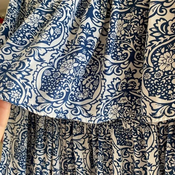 Boho style Strapless Blue and White Dress 💙🤍🩵 - Picture 2 of 4